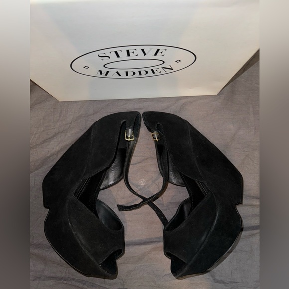 Steve Madden peep toe wedges - brand new! - Picture 7 of 7